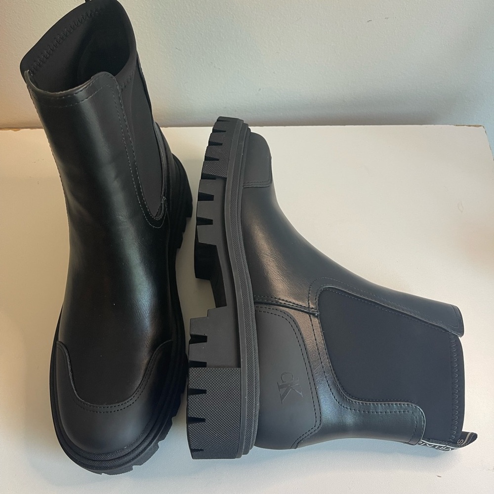 Calvin Klein REMOLA CHELSEA Black Boot SZ 9 NEW